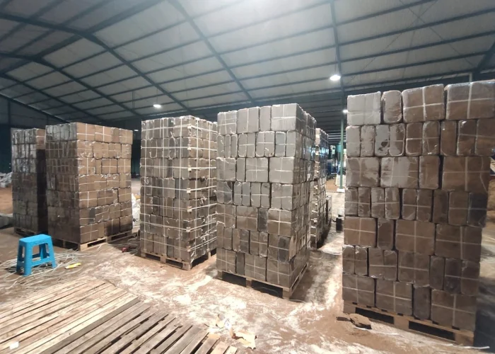 pallet cocopeat siap stuffing